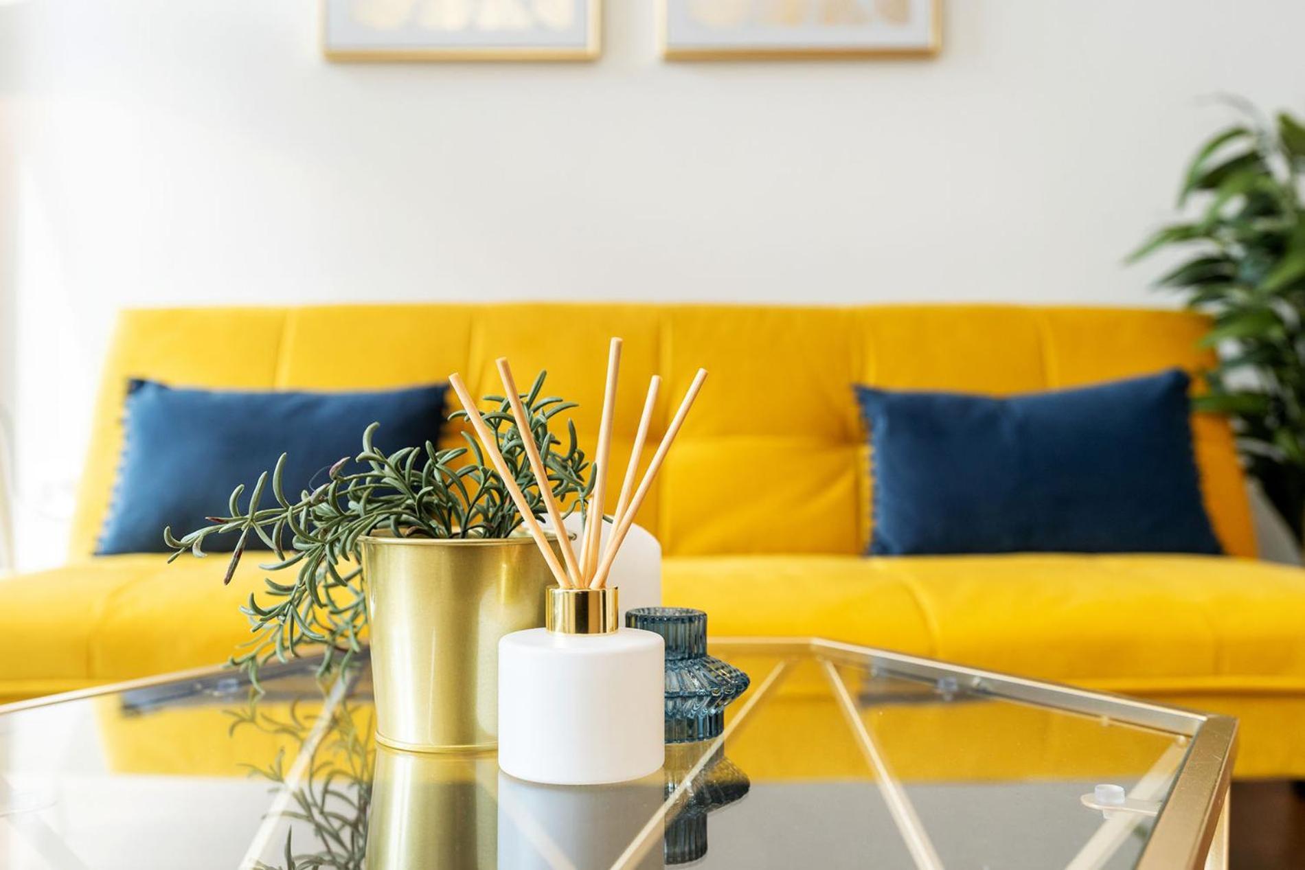 Exclusive Apartment - City Centre - Free Parking -Wifi Netflix- Juliet Balcony Λιντς Εξωτερικό φωτογραφία